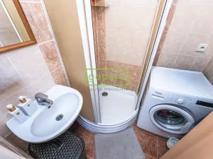 Prodej bytu 2+1, Roztoky, Masarykova, 54 m2
