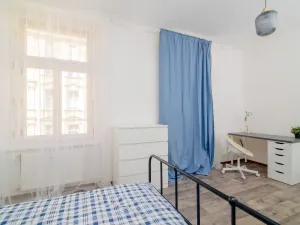 Pronájem bytu 2+kk, Praha - Karlín, Sokolovská, 50 m2