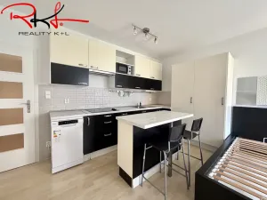 Pronájem bytu 1+kk, Praha - Černý Most, Truhlářova, 31 m2