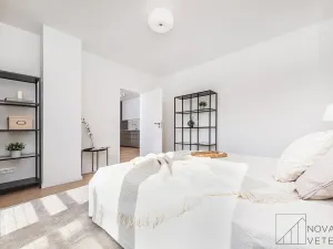Prodej bytu 3+kk, Praha - Holešovice, Komunardů, 87 m2