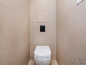 Prodej bytu 3+kk, Praha - Holešovice, Komunardů, 87 m2