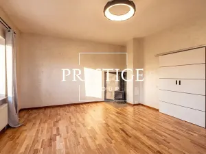 Pronájem rodinného domu, Horoměřice, Švejkova, 180 m2