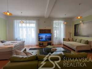 Prodej bytu 1+1, Kašperské Hory, Náměstí, 86 m2