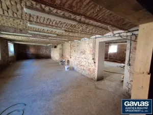 Prodej výrobních prostor, Šebkovice, 2000 m2