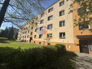 Prodej bytu 2+1, Karviná - Mizerov, tř. Těreškovové, 51 m2