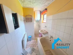 Pronájem atypického bytu, Jílové, Teplická, 95 m2