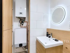 Prodej bytu 2+1, Záblatí, 52 m2
