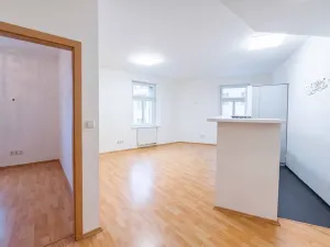 Pronájem kanceláře, Praha - Vysočany, Jandova, 69 m2