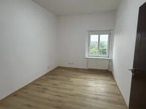 Pronájem činžovního domu, Praha - Vysočany, Jandova, 626 m2