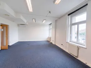 Pronájem činžovního domu, Praha - Vysočany, Jandova, 626 m2