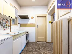 Prodej rodinného domu, Praha, V údolí, 264 m2
