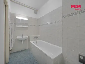 Prodej činžovního domu, Sezemice, Nejedlého, 354 m2