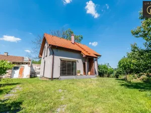 Prodej rodinného domu, Pečky, Pečecká, 102 m2