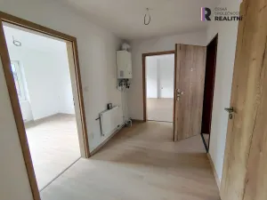 Pronájem bytu 2+kk, Polná, Sokolská, 42 m2