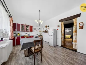 Prodej rodinného domu, Dobrá, 220 m2