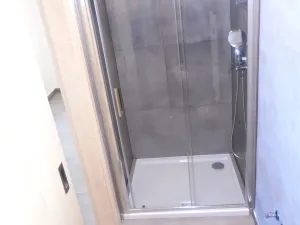 Prodej atypického bytu, Opava, Nákladní, 41 m2
