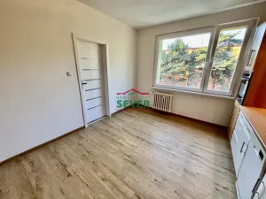 Prodej bytu 1+1, Bílina - Teplické Předměstí, Sídliště Za Chlumem, 35 m2