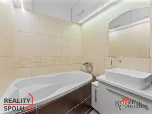 Prodej bytu 3+1, Dobruška, Orlická, 74 m2