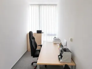Pronájem kanceláře, Praha - Nusle, Lomnického, 45 m2