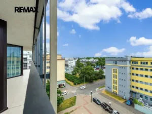 Pronájem bytu 2+kk, Praha - Žižkov, Ke kapslovně, 64 m2