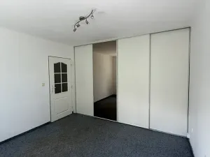 Prodej bytu 2+1, Stochov, J. A. Komenského, 43 m2
