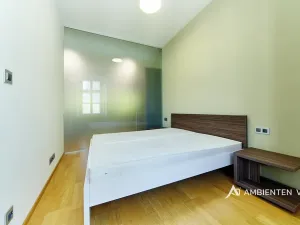 Pronájem bytu 3+kk, Brno, Jakubská, 82 m2