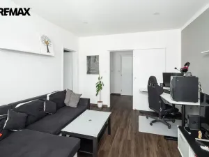 Prodej bytu 2+1, Zlín - Malenovice, Tyršova, 59 m2