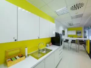 Pronájem kanceláře, Praha - Karlín, Rohanské nábřeží, 50 m2