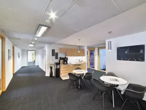 Pronájem kanceláře, Praha - Hlubočepy, Nádražní, 49 m2