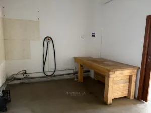 Pronájem skladu, Unhošť, Křivoklátská, 184 m2
