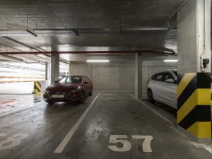 Pronájem bytu 2+kk, Praha - Vysočany, Ocelářská, 59 m2