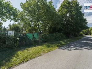 Prodej pozemku pro bydlení, Praha - Klánovice, Malšovická, 1147 m2
