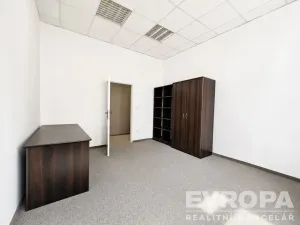 Pronájem kanceláře, Vrchlabí, Krkonošská, 160 m2