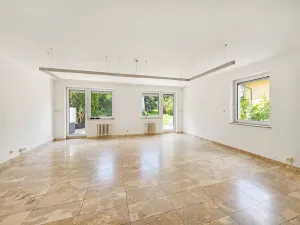 Pronájem kanceláře, Praha - Braník, U háje, 380 m2