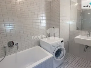 Pronájem bytu 2+kk, Praha - Žižkov, Prokopova, 66 m2