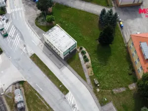Pronájem kanceláře, Králův Dvůr, V Lukách, 200 m2