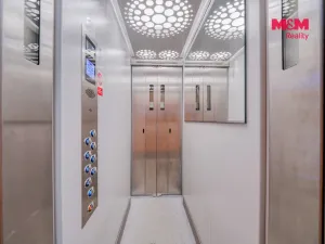 Prodej bytu 3+1, Karlovy Vary, Svatošská, 82 m2