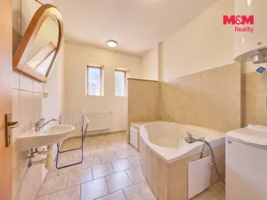 Prodej bytu 5+kk, Mladé Buky, 96 m2
