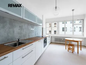 Pronájem bytu 3+1, Praha - Holešovice, Františka Křížka, 105 m2