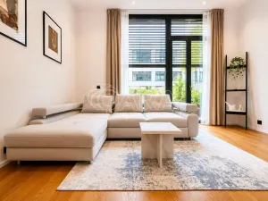 Pronájem bytu 2+kk, Praha - Smíchov, Grafická, 62 m2