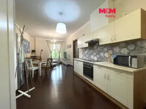 Prodej bytu 2+kk, Karlovy Vary, Chebská, 48 m2