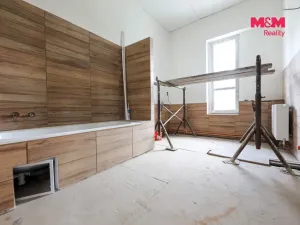 Prodej výrobních prostor, Černošín, 1100 m2