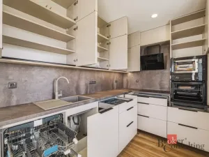Prodej bytu 4+kk, Vejprnice, Manětínská, 81 m2