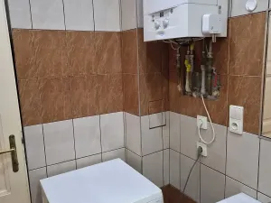 Pronájem bytu 4+1, Praha - Bubeneč, Charlese de Gaulla, 108 m2