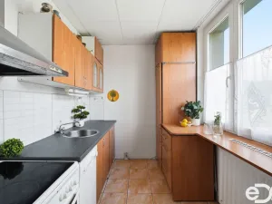 Prodej bytu 2+1, Chomutov, Pod Břízami, 59 m2