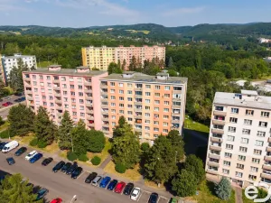 Prodej bytu 2+1, Chomutov, Pod Břízami, 59 m2