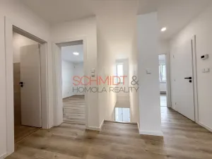 Pronájem bytu 3+kk, Hustopeče, U Větrolamu, 75 m2