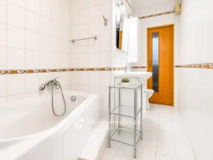 Pronájem bytu 2+1, Znojmo, Hálkova, 57 m2