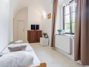 Prodej obchodního prostoru, Český Krumlov, Chvalšinská, 522 m2