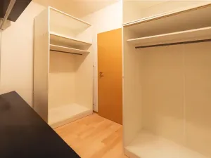 Pronájem bytu 2+kk, Praha - Strašnice, Gutova, 65 m2